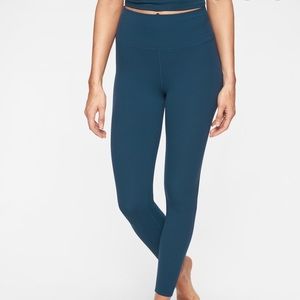 EUC Athleta High Rise Salutation Tight